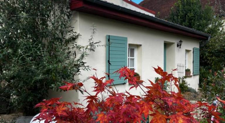 Domaine de la Mance - Maisonnette avec cheminee in Vesoul