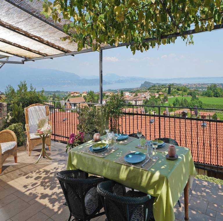 Ferienwohnung in Castello, Polpenazze del Garda für max. 6 Personen Ferienwohnung in Castello, Polpenazze del Garda für max. 6 Personen