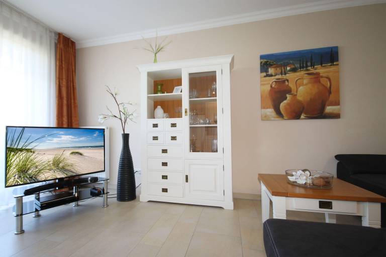 Holiday apartment with sauna, patio & garden — photo 2