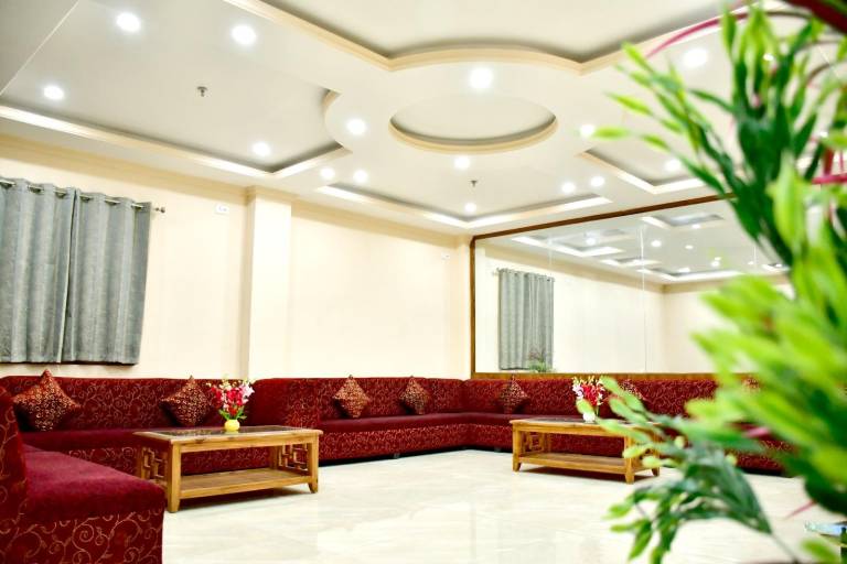 Royal Sujata Inn Hotel - 100 Mtr. from Mahabodhi Temple — photo 4