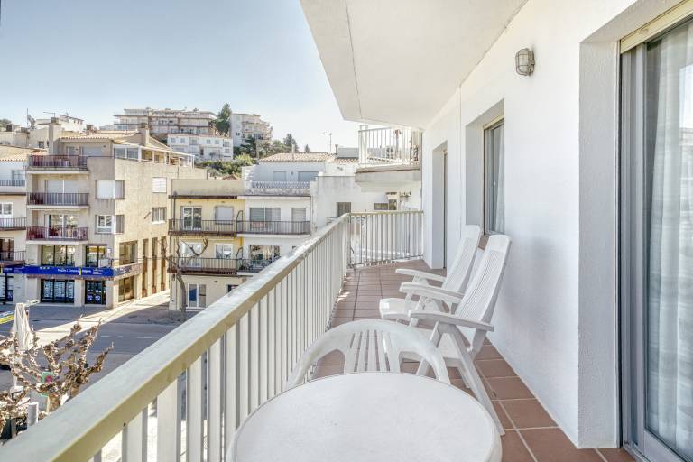Apartment 'Mediterranean View 2-4' close to the Beach with Balcony & Wi-Fi — photo 4