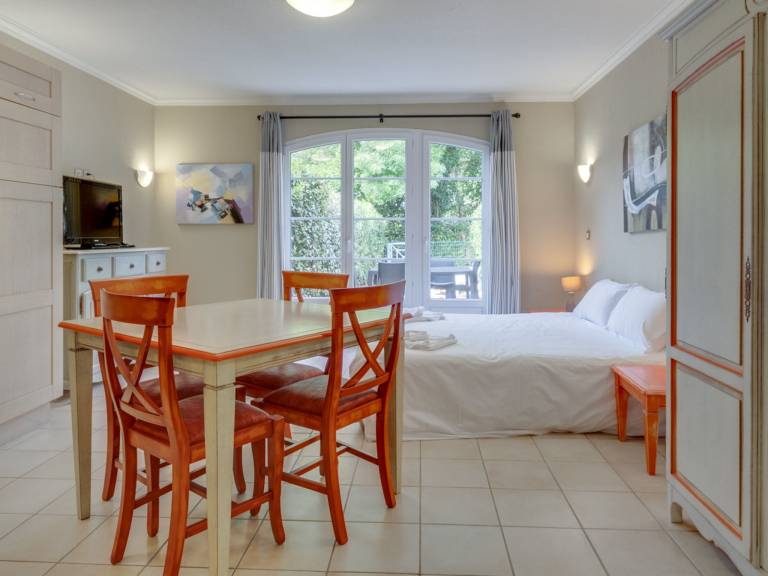 Holiday apartment with pool | Dogs allowed — photo 3