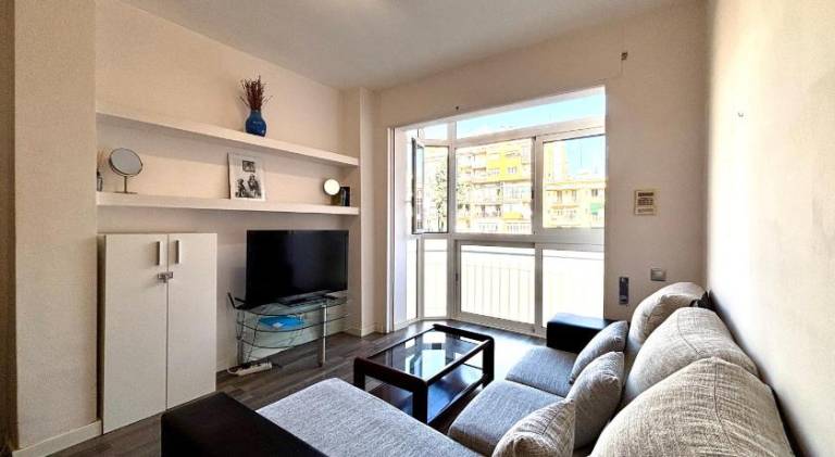 Apartment | Near Sagrada Família — photo 2