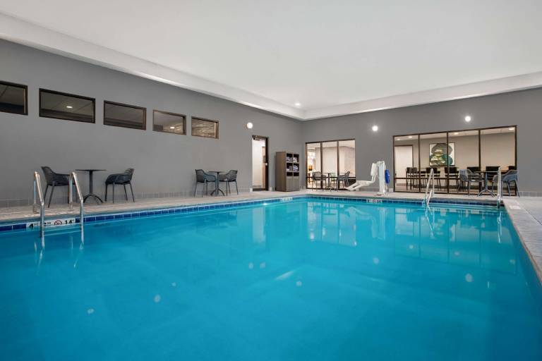 Hampton Inn Iowa City/Coralville (University of Iowa) — photo 2