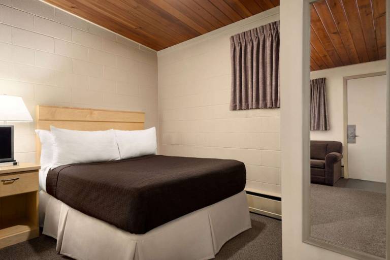 Motel  Moose Jaw