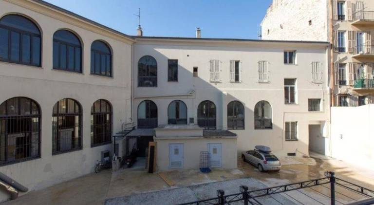 Holiday apartment with terrace | Near Castle Hill — photo 4