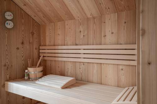 Larix Lodge — photo 5
