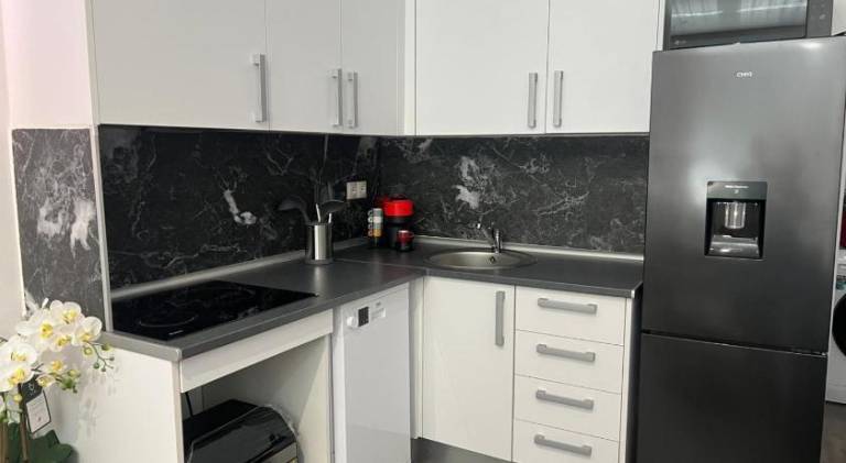 Apartment with 2 rooms for 6 persons — photo 4