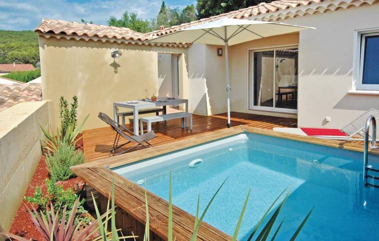 Maison de vacances  Saint-Victor-la-Coste