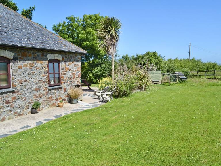 Cottage  Poundstock
