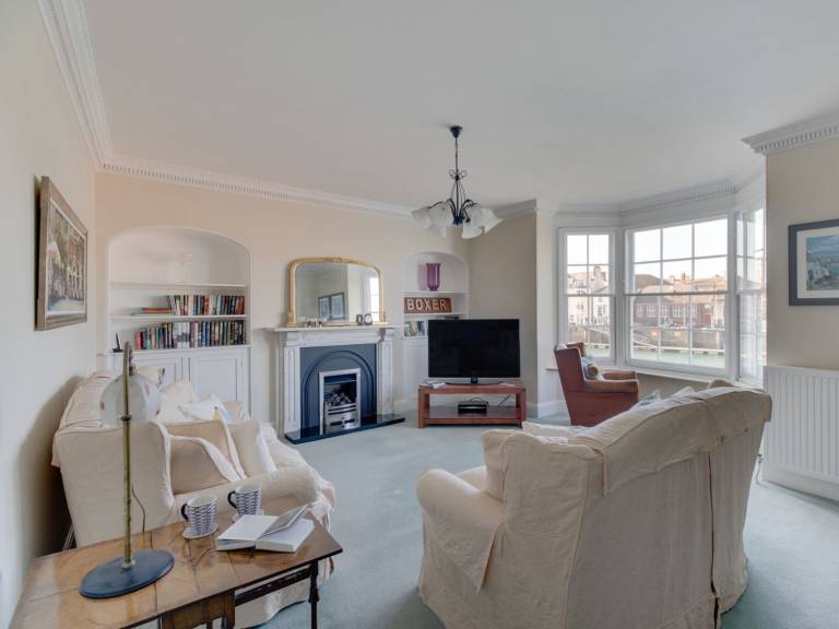 Cottage with garden | Beach view — photo 4