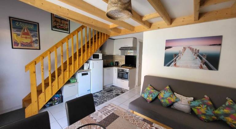 House with 2 rooms for 6 persons — photo 2