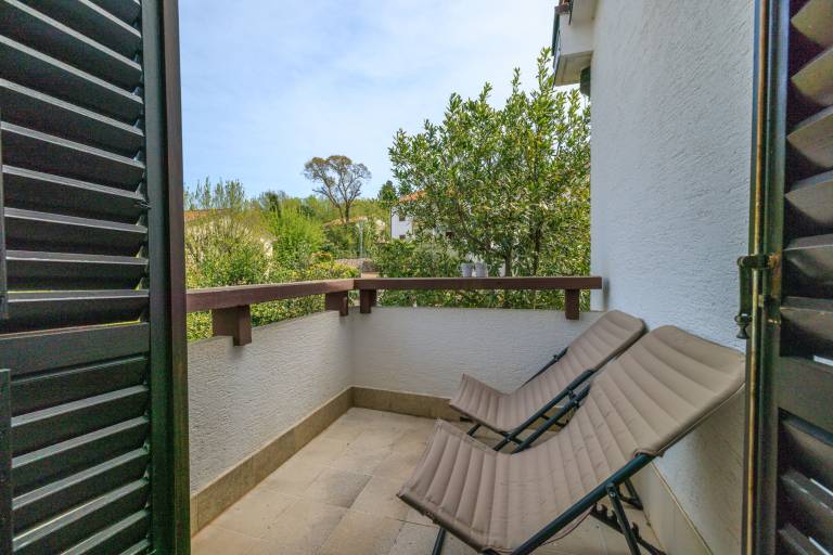 Apartment with patio, garden & BBQ | Sea view | Pets are welcome — photo 4