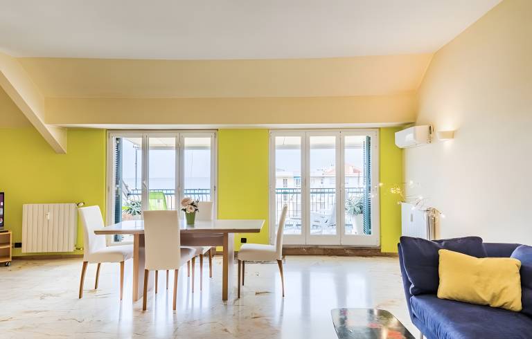 Family-friendly holiday apartment with patio & fast internet | Beach view | Next to the beach | Perfect for remote work | Pet-friendly — photo 2