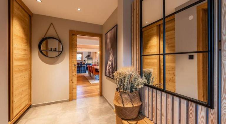 Chalet with 5 rooms for 14 persons — photo 4