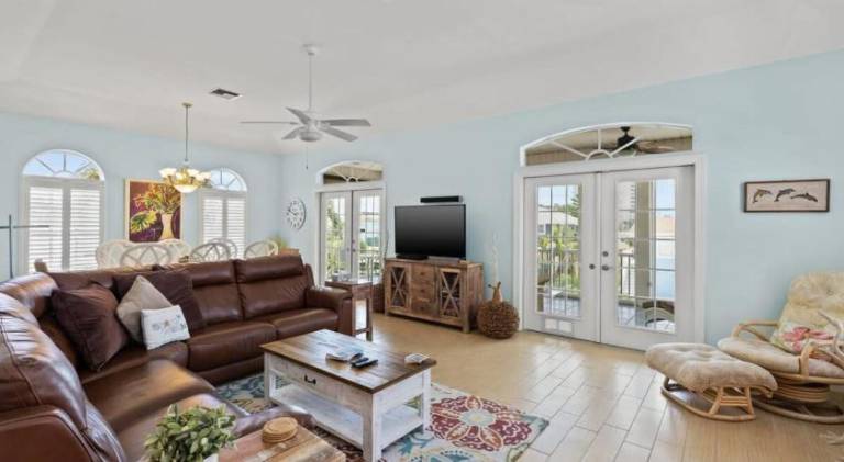 Nice vacation home with pool | Close to the beach | Good for workation | Dogs allowed — photo 2