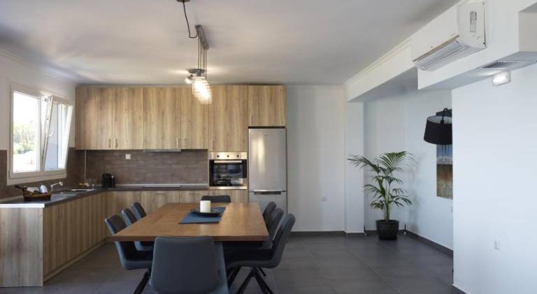 Holiday apartment with yard & terrace | Good for workation — photo 4