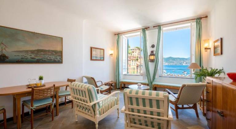 Rental apartment with 2 rooms for 4 persons — photo 3
