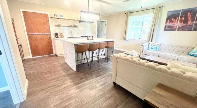 Off-Grid Getaway with Ocean Views in Paradise — photo 4