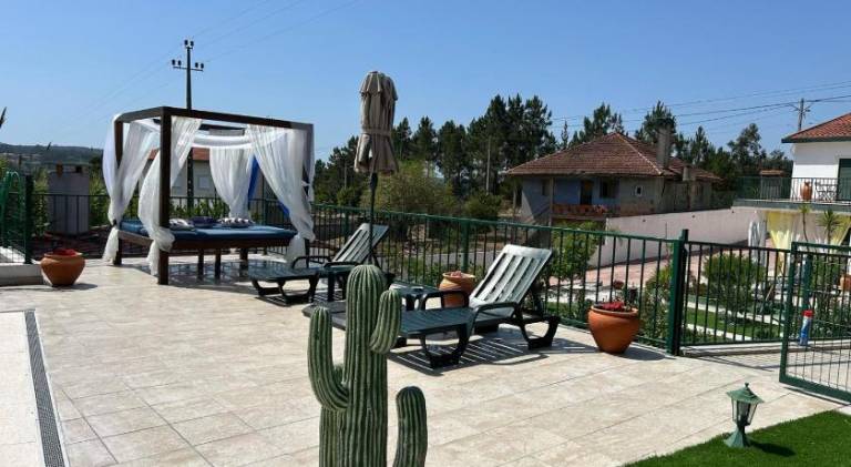 Villa with barbecue, garden & private pool — photo 4