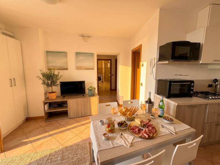 Holiday apartment with garden, terrace & pool — photo 3