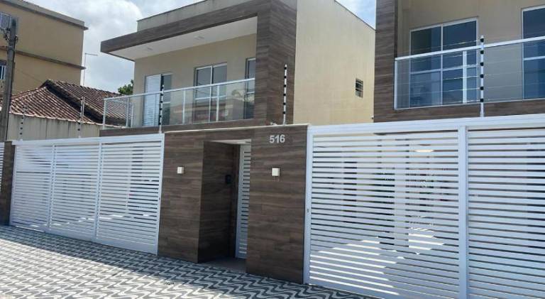 Vacation home | Next to the beach | Dogs allowed in Praia Grande