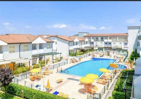 Apartment with pool in Caorle
