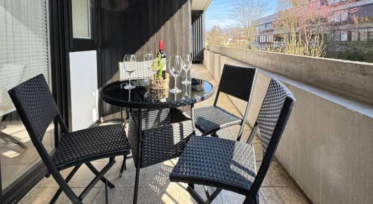 3 Zimmer Apartment, 86 qm, max 5 Personen, Balkon, Garage, schnelles Internet — photo 2