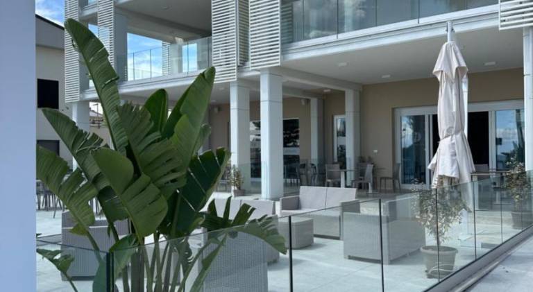 Hotel Petite Fleur - Alba Adriatica — photo 2