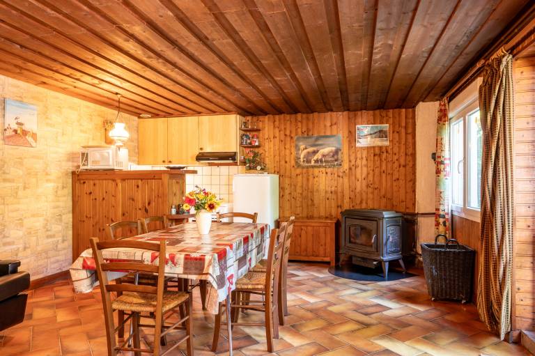 Children-friendly wonderful apartment with garden & grill | Garden view | Pets allowed — photo 2