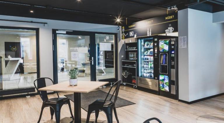 Das Schlafwerk Stuttgart-Nord -SELF-CHECK IN - keine Rezeption-LowBudget-cashless — photo 3