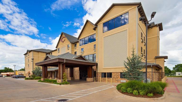 Best Western Plus Cimarron Hotel & Suites in Stillwater, OK