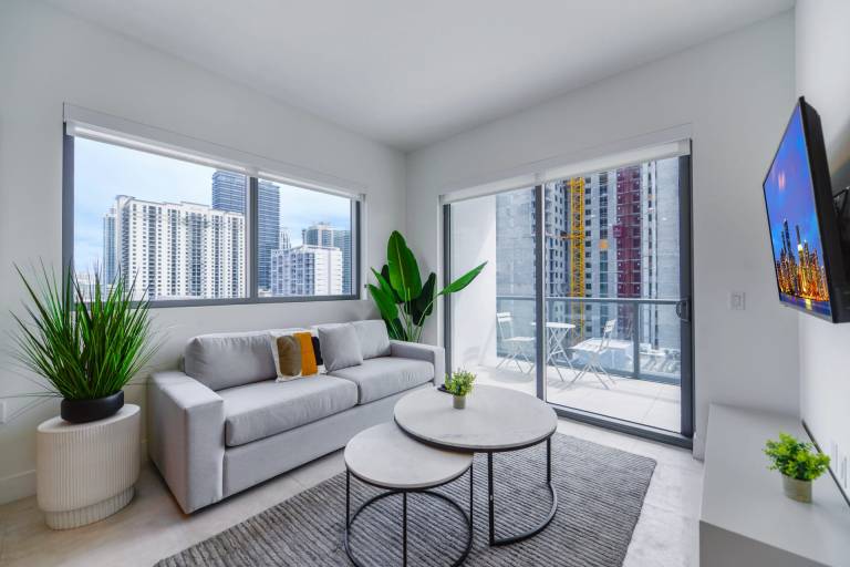 Apartment  Coconut Grove