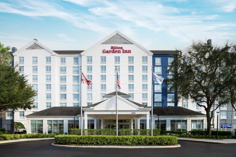 Hilton Garden Inn Orlando at Seaworld in Lake Buena Vista, FL