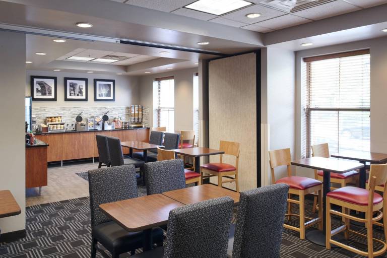 TownePlace Suites by Marriott Minneapolis Downtown/North Loop — photo 2
