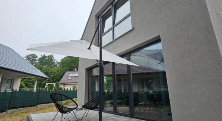 Villa with yard, patio & barbeque — photo 4