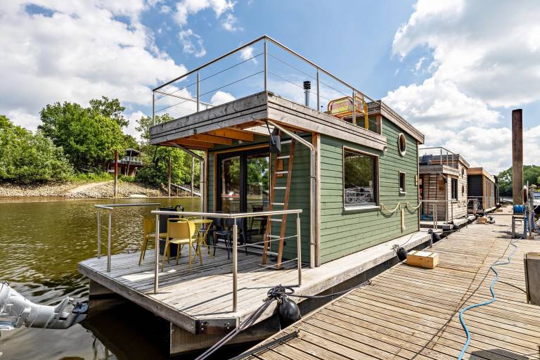 House Neuland