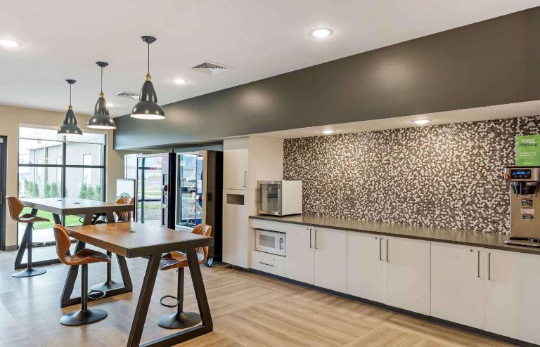 Extended Stay America Premier Suites - Belgrade - Bozeman - Yellowstone Airport — photo 2