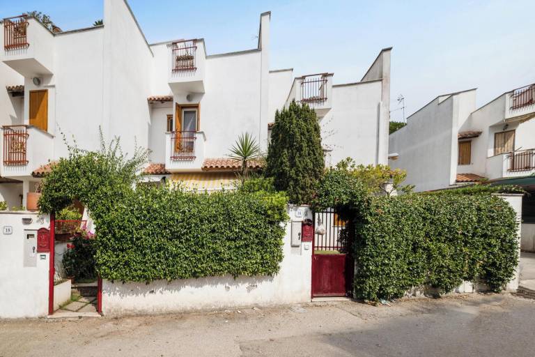 Casa  Sabaudia