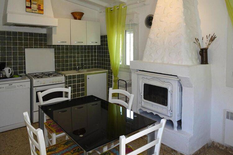Fully equipped vacation home with garden, pool & barbecue | Pets are welcome — photo 4
