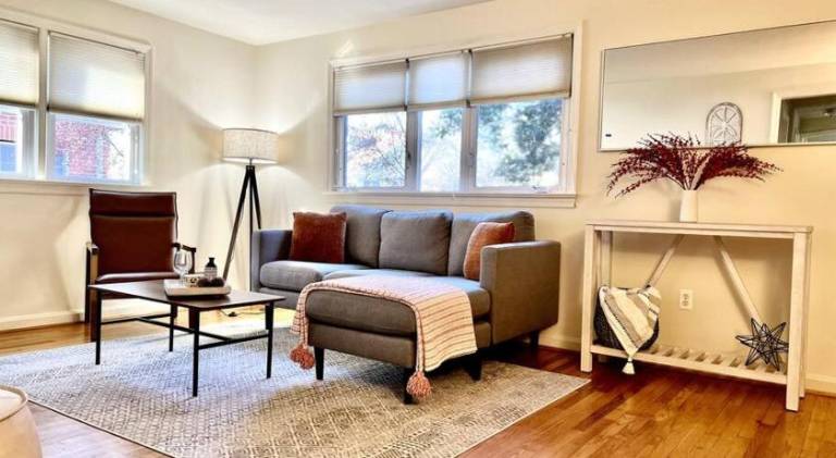 Apartment with 3 rooms for 6 persons in Arlington, VA