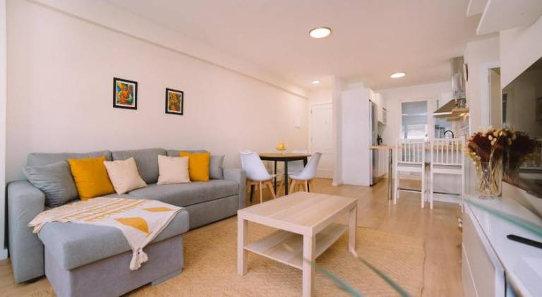 Holiday apartment with 2 rooms for 6 persons — photo 2