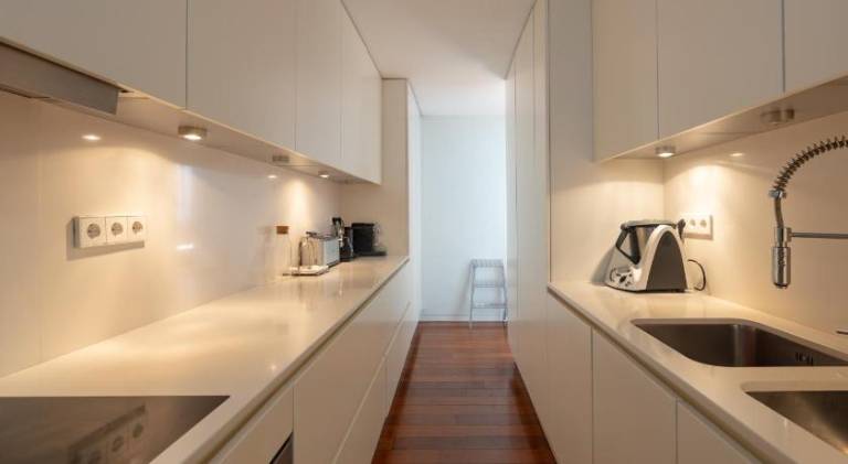 Fully equipped vacation home with patio & jacuzzi | Next to the beach | Good for workation | Pet-friendly — photo 4