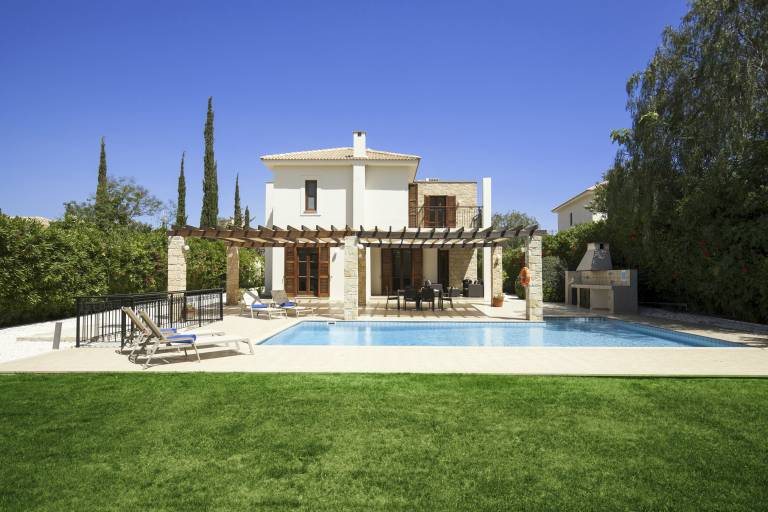 Resort  Aphrodite Hills