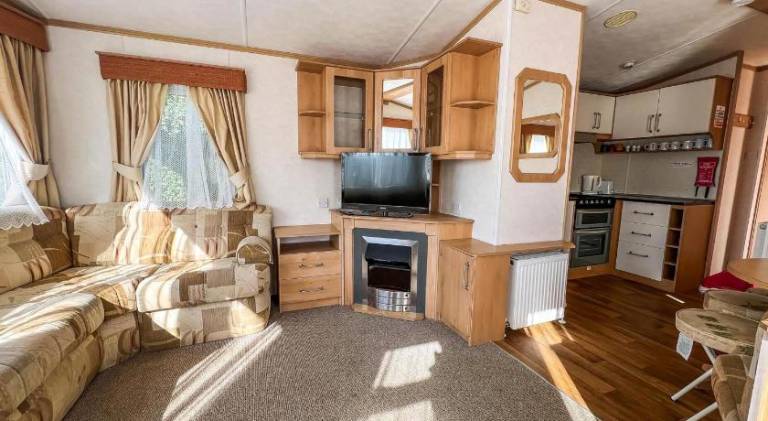 6 Berth Dog Friendly Caravan In Hunstanton In Norfolk Ref 13014L — photo 2
