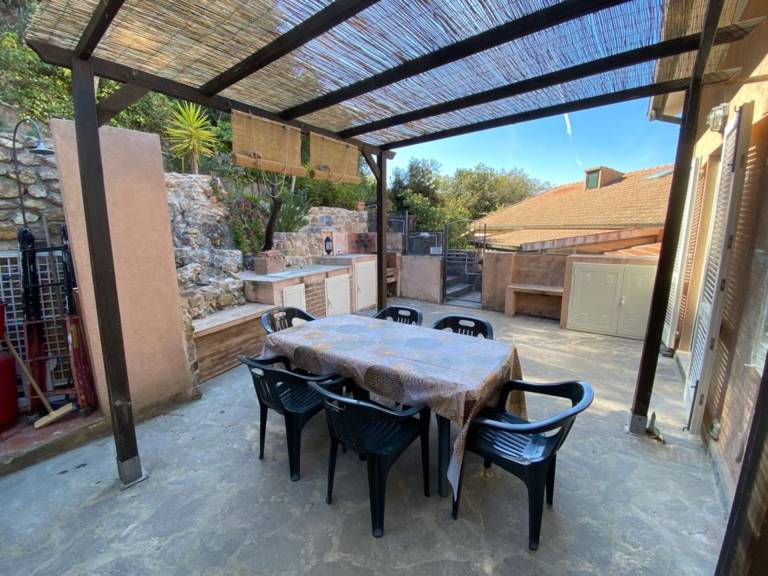 Holiday apartment with 3 rooms for 6 persons — photo 3