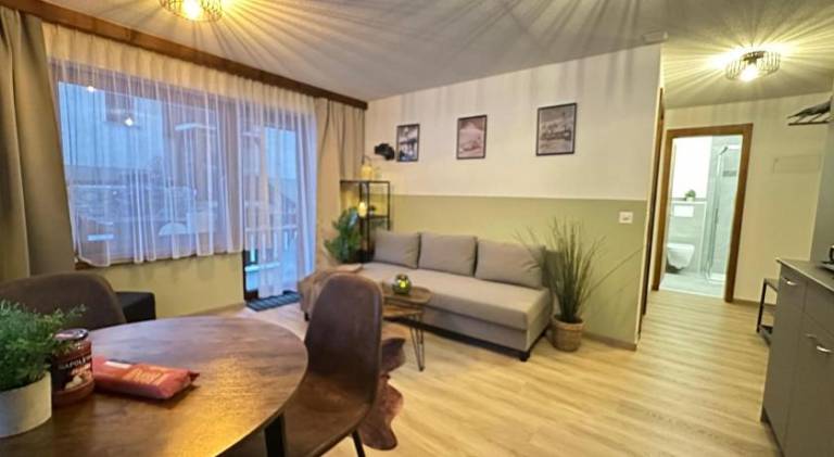 Haus Silence - Berge & Sonne im Saastal Ski Wandern Familie Haustiere in Saas Grund