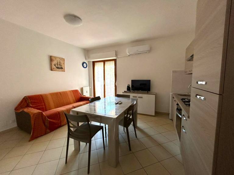 Children-friendly rental apartment with patio | Close to the beach | Dogs allowed — photo 3