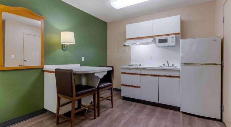 Extended Stay America Select Suites - Jacksonville - Southside - St. Johns Towne Ctr. — photo 3