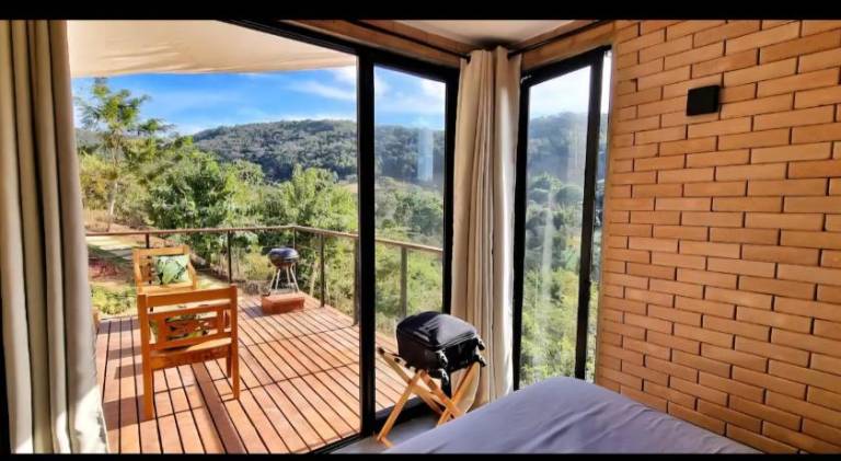 Lodge with pool, terrace & yard | Pet-friendly — photo 3